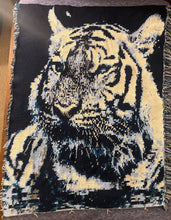 Load image into Gallery viewer, 4 Lap Blanket Patterns - Big Cats (White Tiger, Lion, Tiger and Leopard) PDF Download Pattern Only