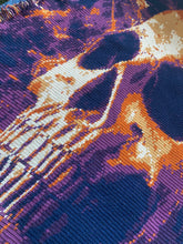 Cargar imagen en el visor de la galería, Skull &amp; Fire Lap Blanket - PDF Download Pattern Only
