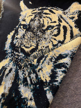 Load image into Gallery viewer, White Tiger Lap Blanket - PDF Download Pattern Only
