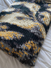 Load image into Gallery viewer, Tiger Graphgan Lap Blanket - PDF Download Pattern Only
